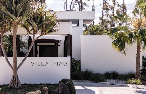 Ewingsdale Villa | Villa Riad