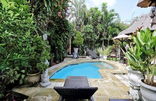 Dyanapura Villa | Villa Riddi - 5 mins to Beach