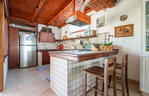 Quartu Sant'Elena Villa | Villa "Rita" with Private Terrace & Private Garden