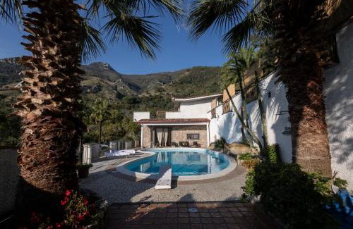 Sarno Bed & Breakfast | Villa Robi