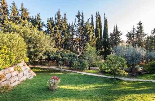 Silves Villa | Villa Rock Gardens - Beautiful & Traditional Villa with Heated Swimming Pool