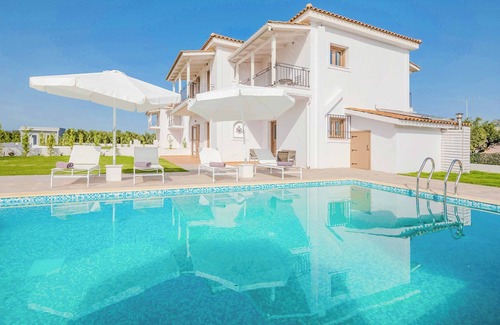 Kalpaki Villa | Villa Rodakinia - Five Bedroom Villa, Sleeps 10