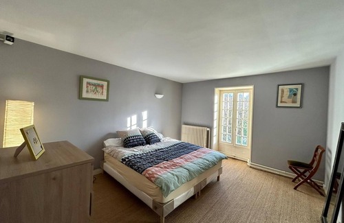 Blandy House | Villa Romantique Avec Bains à Remous et Salle Billard