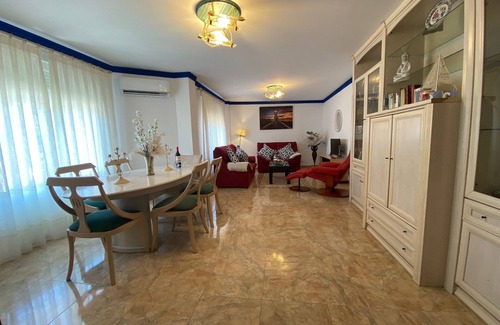 Portman Villa | Villa ROS Donde los Pequeños Detalles, Hacen Grandes Momentos