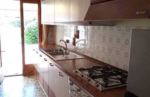 Avenza Villa | Villa Rosa Avenza