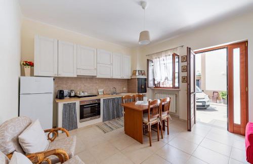 Montalbano House | Villa Rosa by Rentbeat