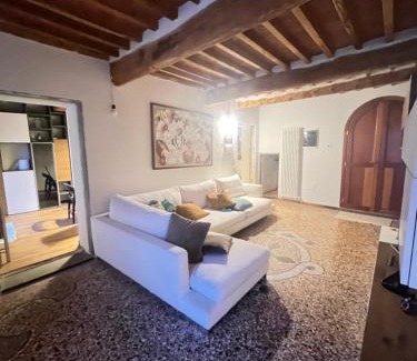 Calci Apartment | Villa Rosa