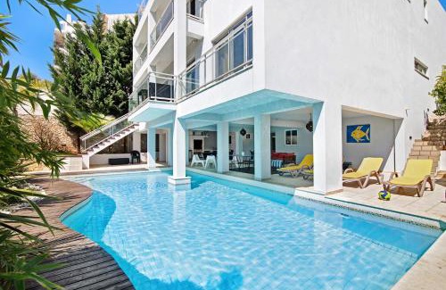 Correeira Villa | Villa Rosana