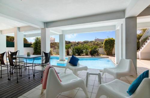Correeira Villa | Villa Rosana