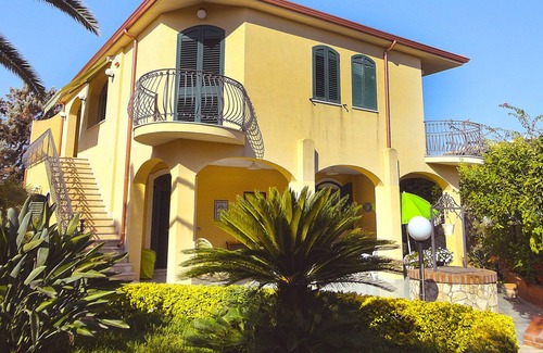 San Lorenzo Villa | Villa Rosanna, independent, 200 square meters a few steps from the sea - 3 km from Marzamemi