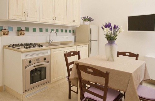 Selva di Fasano Villa | Villa Rosato- App. 40sqm-2 people in the center- 5 km from the Zoosafari