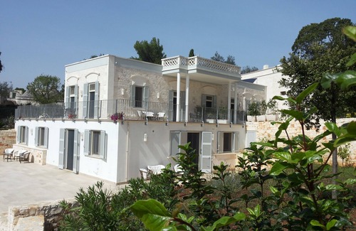 Selva di Fasano Villa | Villa Rosato- App. 40sqm-2 people in the center- 5 km from the Zoosafari
