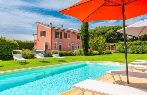 San Giuliano Terme Villa | Villa Rossa Large Private Pool, WiFi