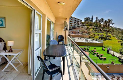 Sheffield Beach Apartment | Villa Royale 402