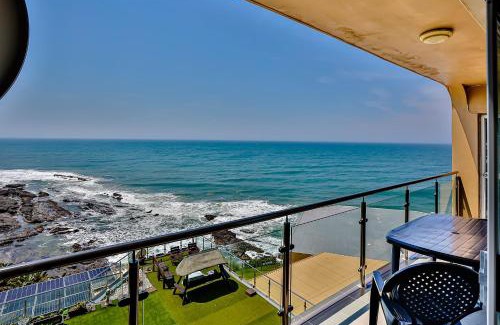 Sheffield Beach Apartment | Villa Royale 402