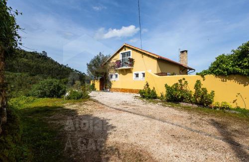 Ericeira Villa | Villa Safarujo by AcasaDasCasas