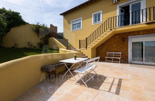 Ericeira Villa | Villa Safarujo by AcasaDasCasas