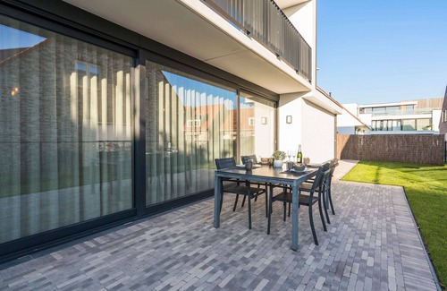 Nieuwpoort House | Villa Sailing-large luxury house in quiet location