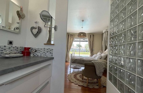 Saint-Vincent-la-Chatre House | Villa Sainte-Soulle, 4 bedrooms, 8 persons