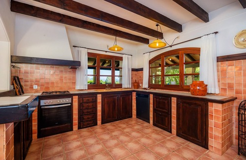 Muro Villa | Villa 'Salvatge' with Balcony, Wi-Fi and Air Conditioning