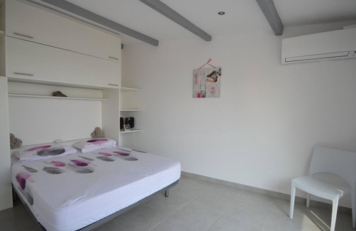 Sant Miquel de Fluvia House | Villa Sant Miquel de Fluvià, 4 bedrooms, 10 persons