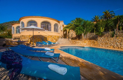 La Canuta Villa | Villa Sanlio - PlusHolidays