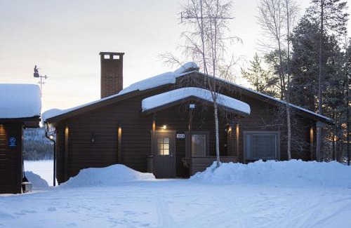 Inari Ski Chalet | Villa Sarala, Lake Inari, Inarijärvi, Lapland