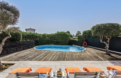 Alfanzina Villa | Villa Sawadi by Villa Plus