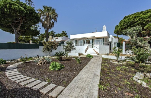 Alfanzina Villa | Villa Sawadi by Villa Plus