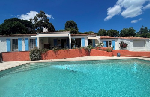 Bormes-Les-Mimosas Villa | VILLA SEA AND HILLS VIEW