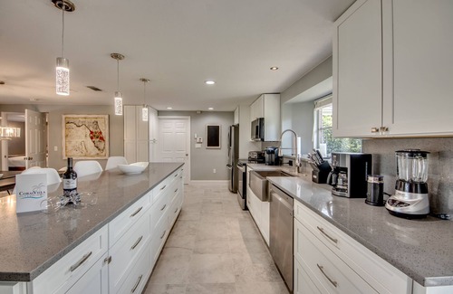 Lochmoor Waterway Estates Villa | Villa Seafan - remodeld, new furniture, heated pool, kayaks, perfect for boaters