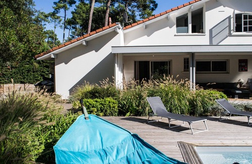 Les Estagnots Villa | VILLA SECRETE 16 pers+ plage des estagnots and lac d'hossegor within walking distance