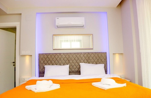 Ortaca Villa | VILLA SEMI -privater Außenpool & Innenpool - Whirlpool