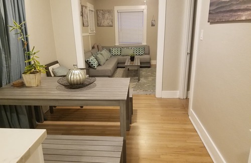 Beach Barber Tract Cottage | Villa Serena- full kitchen, and just a 3 minute walk to the beach!
