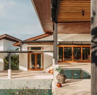 Kuta House | VILLA SERENA LOMBOK - Sustainable Kuta Sea View