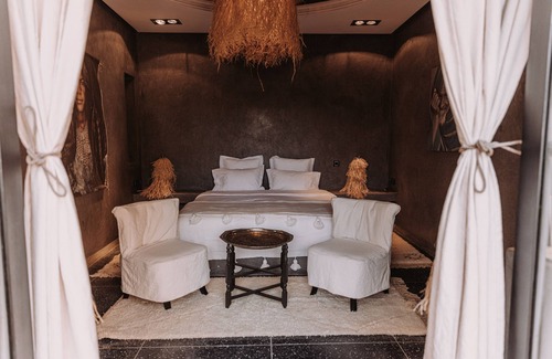 Tassoultante Hotel | Villa Singulière By Louhou Collection