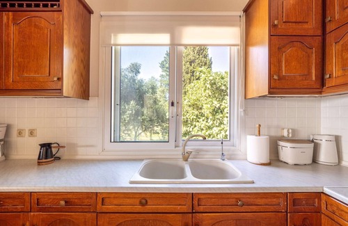 Dafnata Villa | Villa Sissy sleeping up to 14 guests with large private pool - Prestige Villas