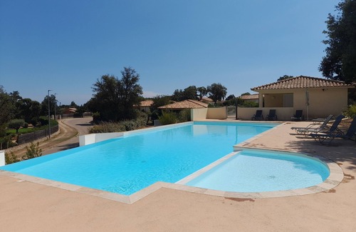Pinarellu Villa | Villa sleeps 4 to 6 near Pinarello beach in Ste Lucie de Porto Vecchio