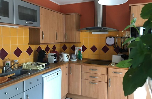 Le Thoronet Villa | Villa sleeps 6 and outbuilding sleeps 2, beautiful pool, open view