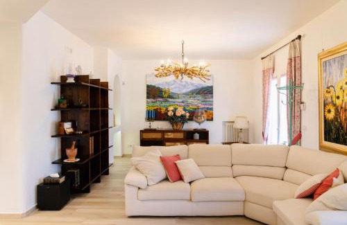 Cozze Villa | Villa Sofia Luxury Accomodation