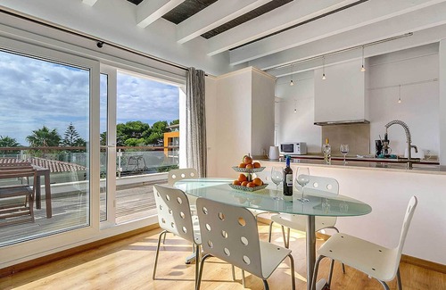 Punta Prima Villa | Villa Sol De Flandes -stylish villa close to beach & shops, with pool, WiFi & AC