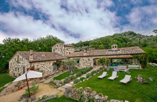 Guardea Villa | Villa Solace - Comfort Charm
