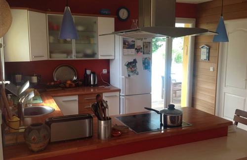 Gujan-Mestras House | Villa Soleil and its swimming pool on the Arcachon basin