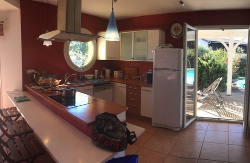 Gujan-Mestras House | Villa Soleil and its swimming pool on the Arcachon basin