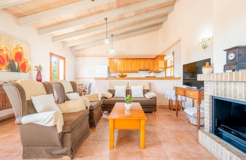 Majorca Villa | Villa 'Son Rossinyol' with Private Pool, Private Terrace and Wi-Fi