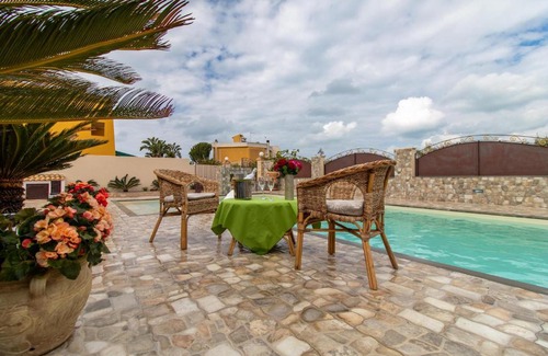 Santa Maria del Focallo Villa | Villa Sonia - Vista Mare
