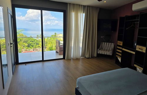 Madirokely Bed & Breakfast | Villa SOPHIE Glamour Beach room 4