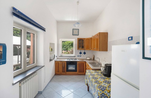 Colli di Fontanelle Villa | Villa 'Sulle Colline Di Sorrento' with Sea View, Wi-Fi and Air Conditioning