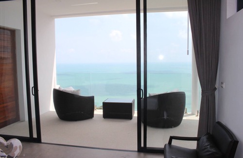 Lamai Villa | Villa Sunny Moon Chaweng Noi 6 bedrooms
