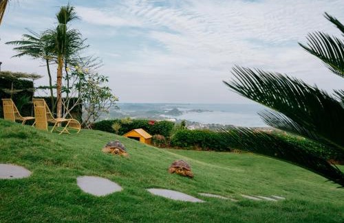 Kuta Villa | Villa Sunrise - with Cook, Padel Court, Sauna & Icebath
